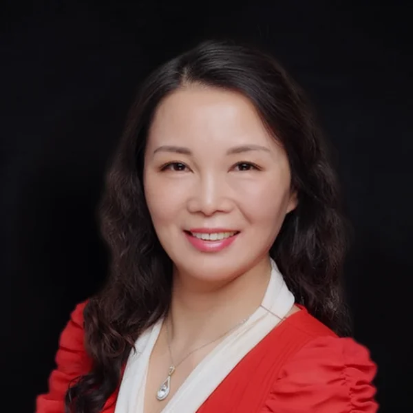 Maggie Zhang scaled